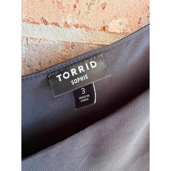 Torrid Sophie Women's Black V-Neck Chiffon Double Layer Cami Tank Tops Size 3 - Picture 4 of 5